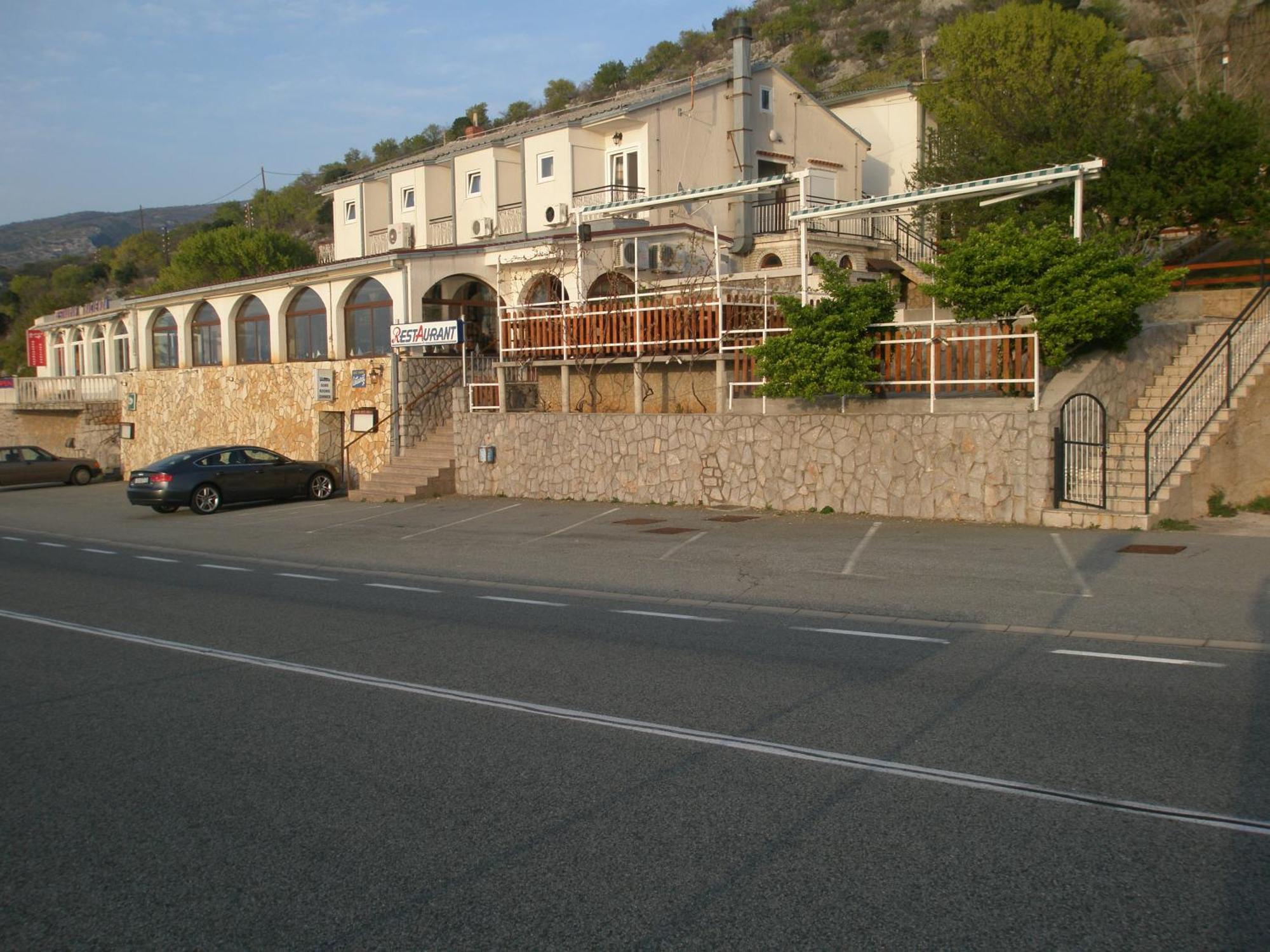 Smjestaj Hazienda Sveti Juraj Exterior foto